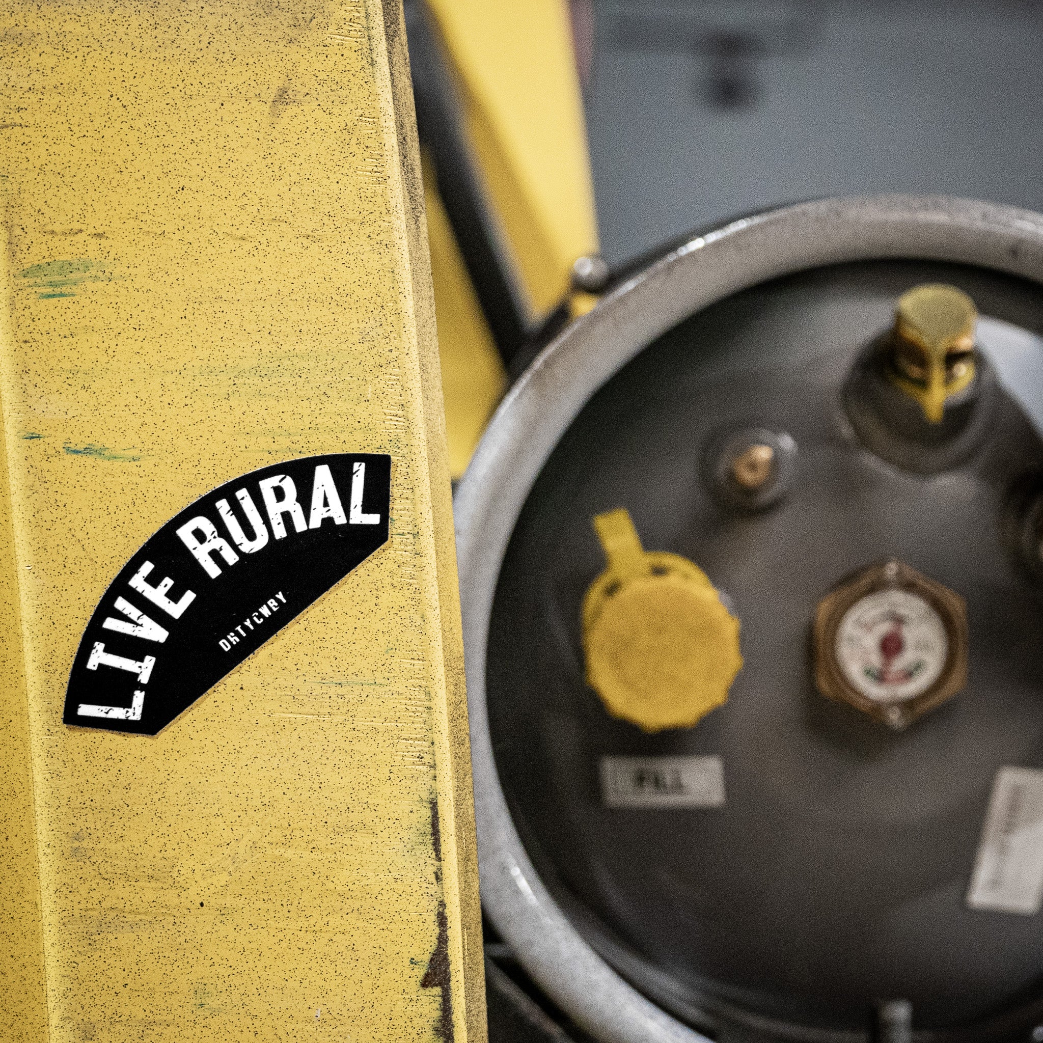 Live Rural Decal - DIRTY COWBOY MFG