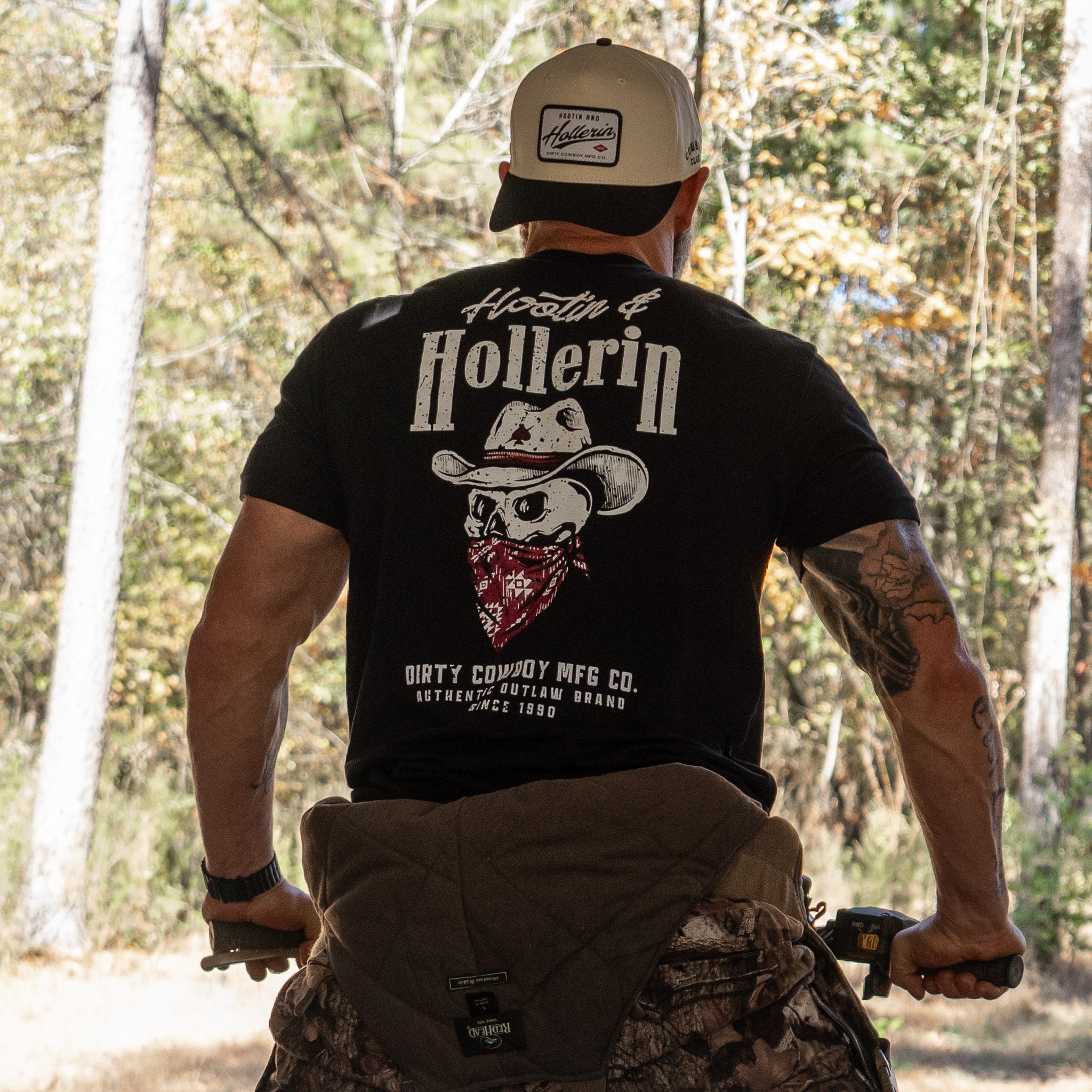 Hootin' And Hollern' Cowboy Skull Men's T-Shirt - DIRTY COWBOY MFG