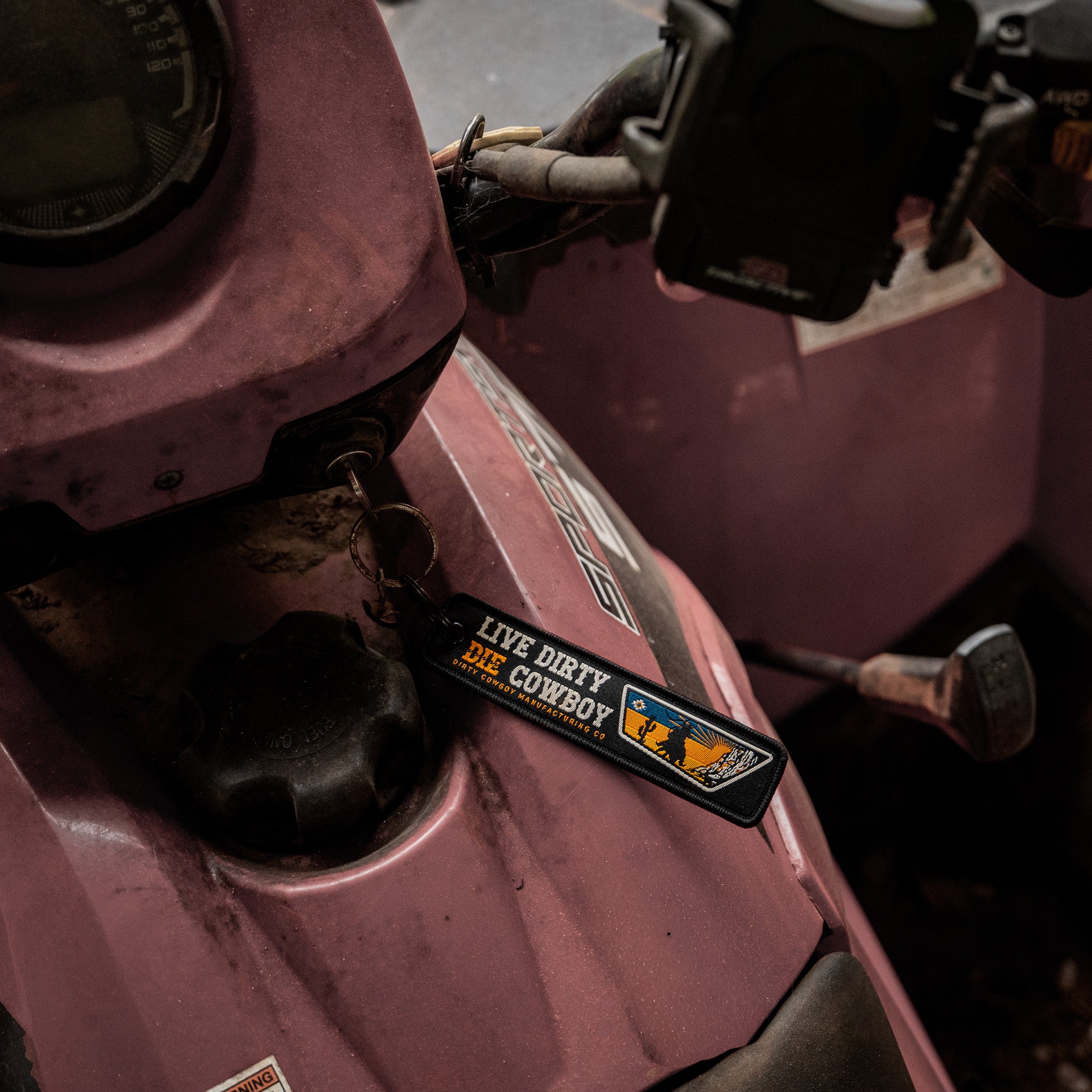 Live Dirty. Die Cowboy. Flight Keychain